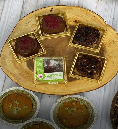 Seasonal Sweetness Box | Mix Brownie Chocolate, Vanilla Espresso, Pumpkin Tart, Swiss Roll
